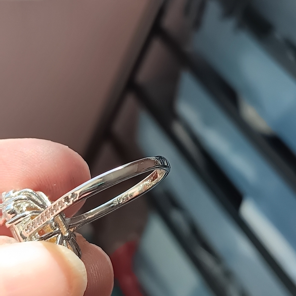 Beautiful Citrine & Cz Fashion Ring .925 Size 8 - Picture 7 of 8